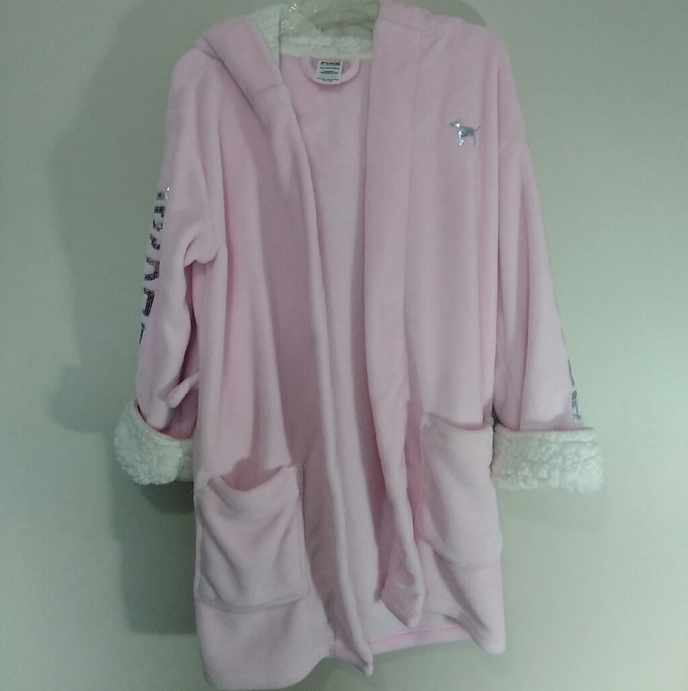 PINK Victoria's Secret LOGO Plush Hooded Robe XS - Picture 2 of 7